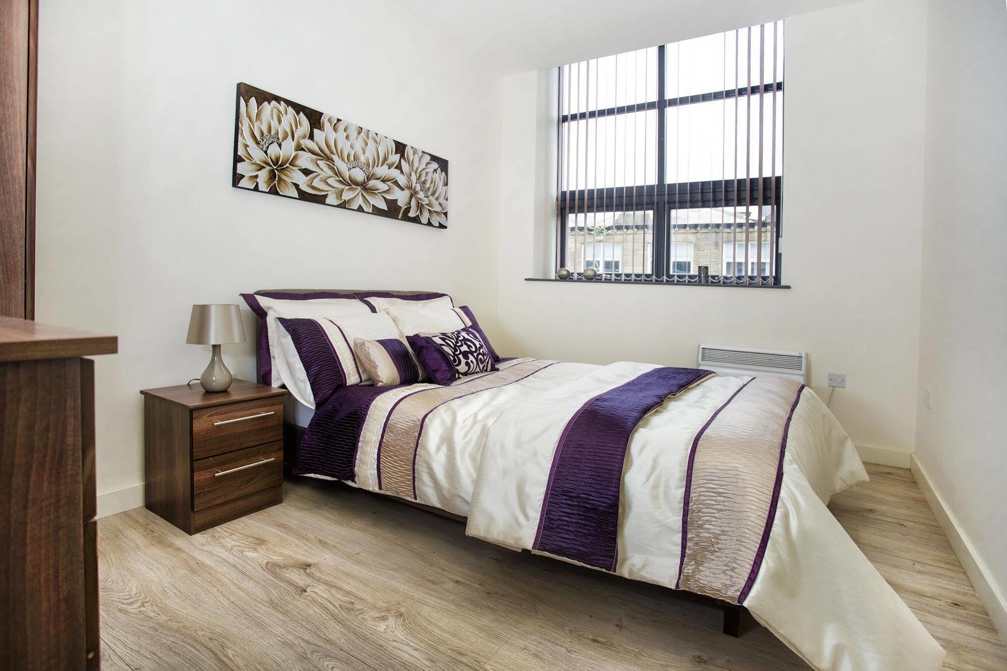 Orchard & Avenue Serviced Apartments Bradford  Exteriör bild